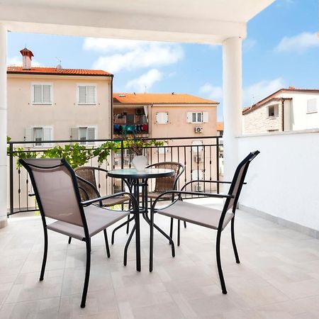 Apartments Vinko Rovinj Exterior photo