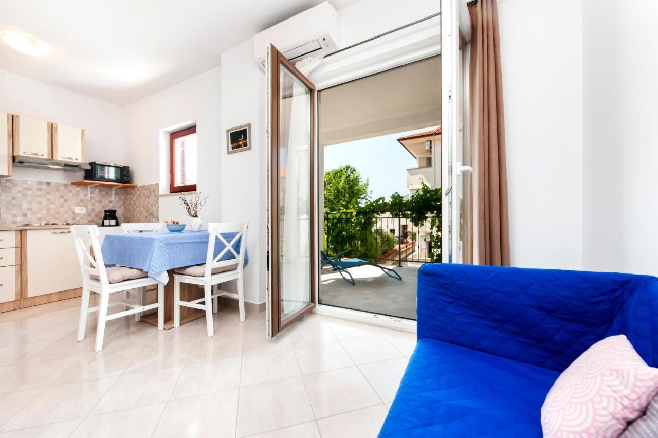 Apartments Vinko Rovinj Exterior photo