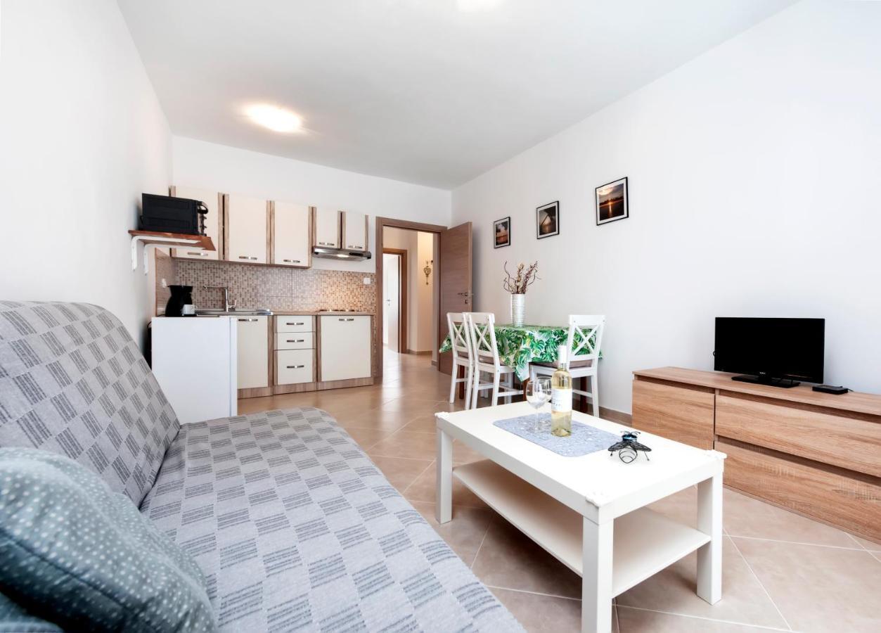 Apartments Vinko Rovinj Exterior photo