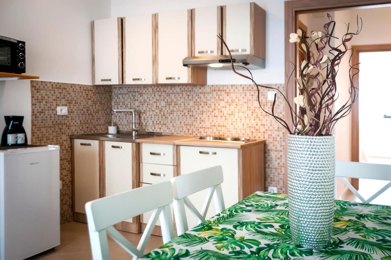 Apartments Vinko Rovinj Exterior photo