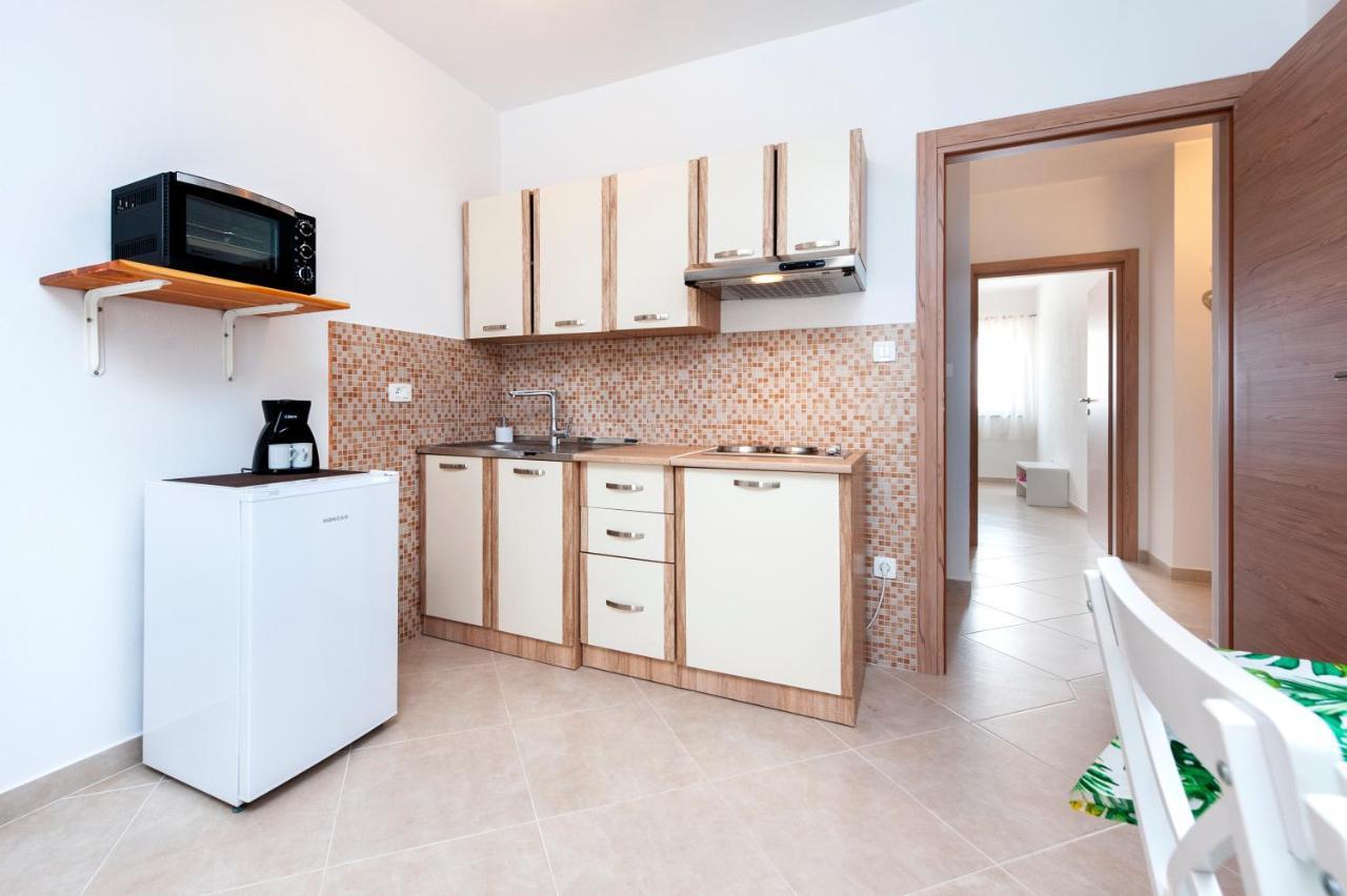 Apartments Vinko Rovinj Exterior photo