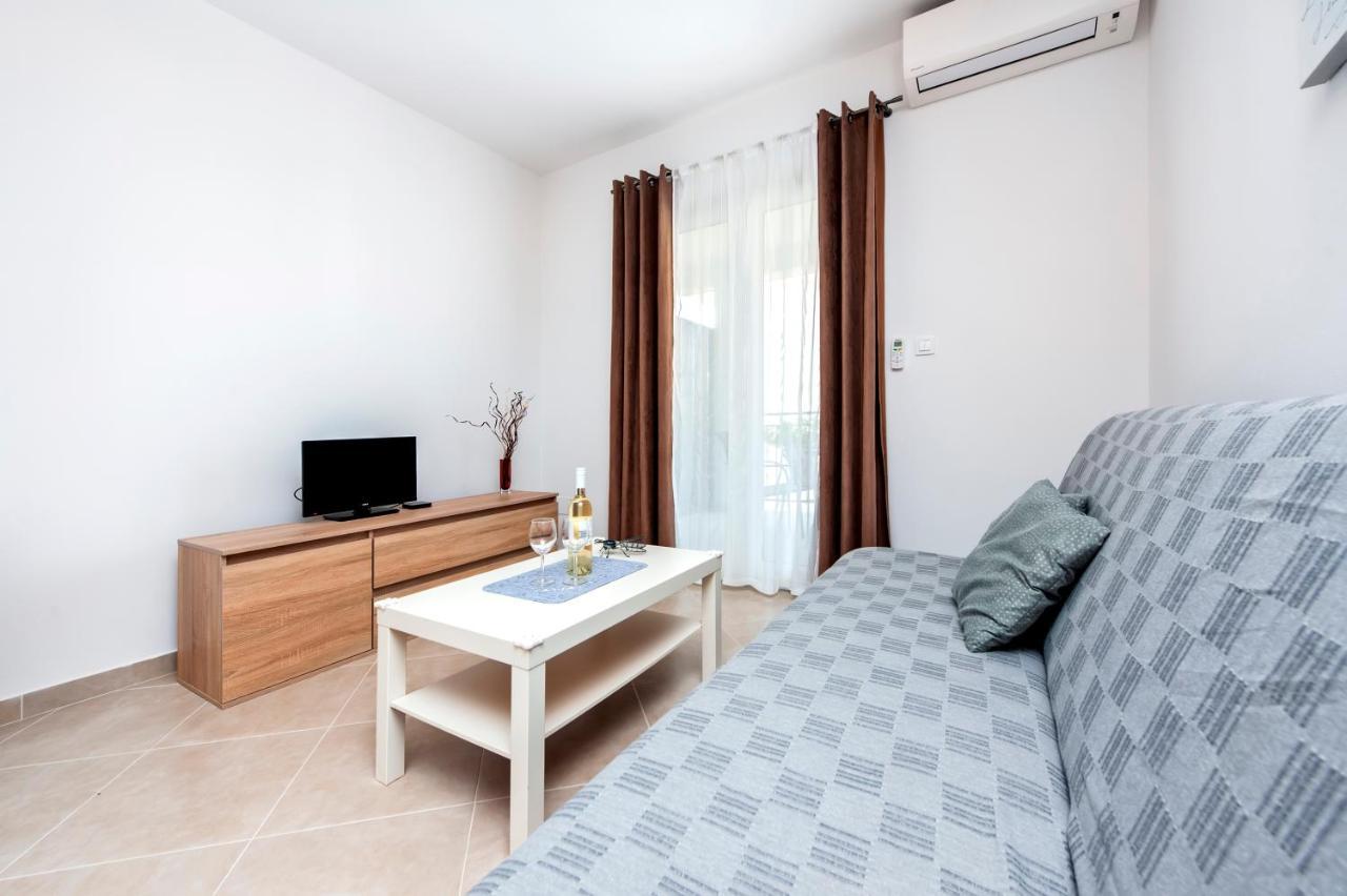 Apartments Vinko Rovinj Exterior photo