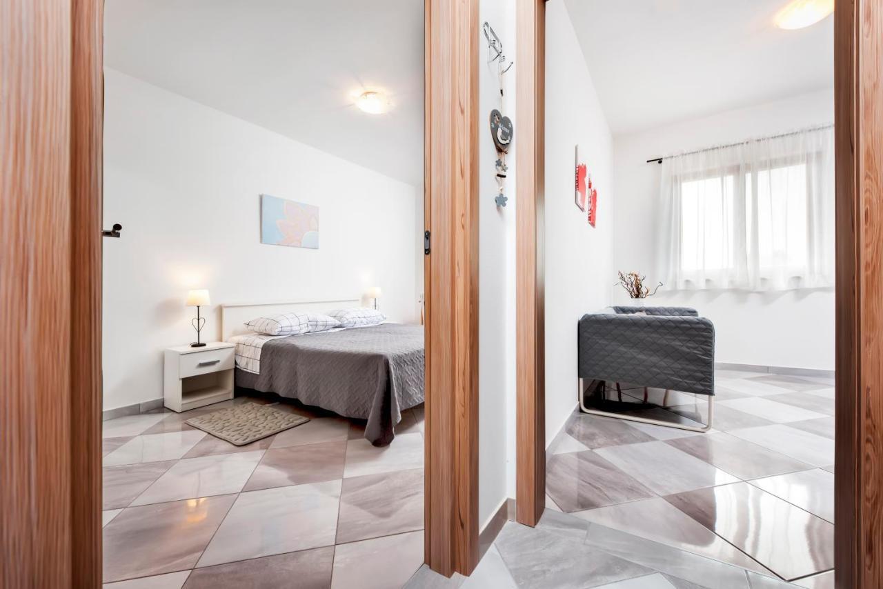 Apartments Vinko Rovinj Exterior photo